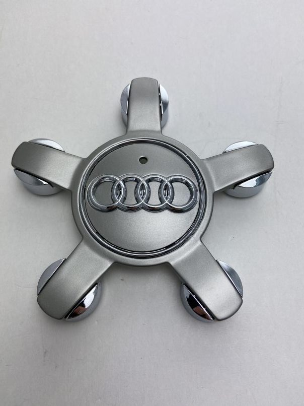 Čepovi za alu felne Audi pet krakova